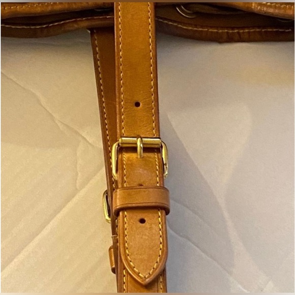 Luis Vuitton Brown Coated Bucket Bag - Picture 8 of 10